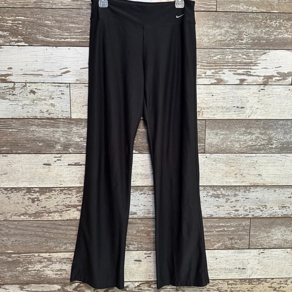 Nike Black Dri-Fit Women's Athletic Wear Low Rise Flare Bottom Leggings